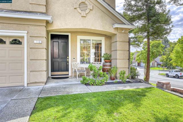 713 Tennyson Dr, Livermore CA: https://media.crmls.org/mediaz/ea092f68-8120-4437-890b-8d3ccf9f7946.jpg