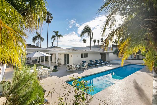 5918 Germaine Lane, La Jolla CA: https://media.crmls.org/mediaz/ea093616-4f43-4aa6-8237-c80015163719.jpg