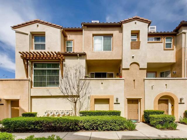 539 Almond Road, San Marcos CA: https://media.crmls.org/mediaz/ea0b51b0-56bc-434a-a015-c31d5e4c8d1f.jpg