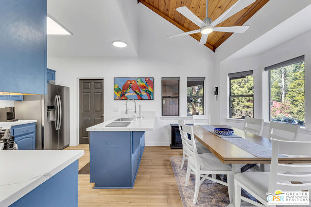 25181 Gail Drive, Idyllwild CA: https://media.crmls.org/mediaz/ea0c1c57-72b9-4dc0-82b5-6bb41fee157a.jpg