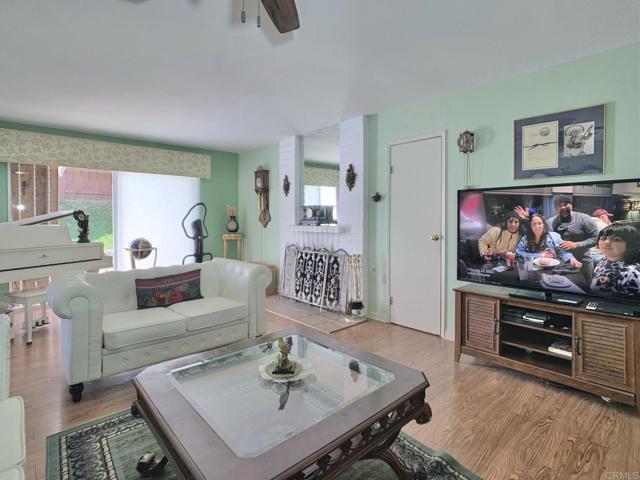 Image 18 of 61 For 2633 Windmill View Dr