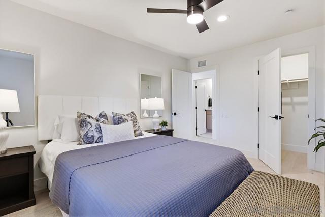 2003 Caminito Circulo Norte, La Jolla CA: https://media.crmls.org/mediaz/ea0d1e03-01ba-4efd-b1ba-05221e03ea4f.jpg