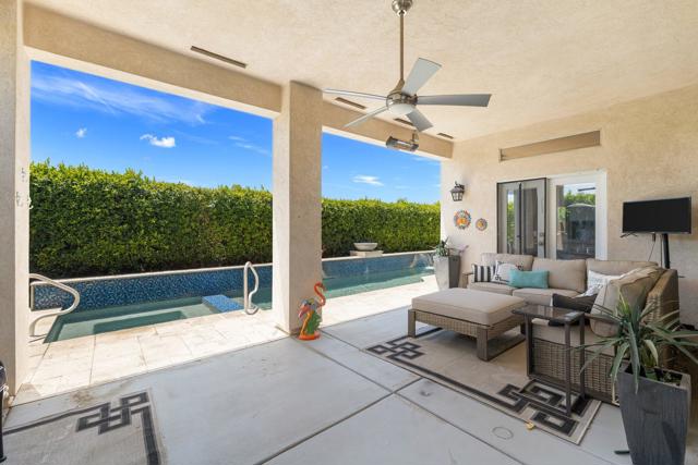 80149 Royal Birkdale Drive, Indio CA: https://media.crmls.org/mediaz/ea0e8356-7e43-4751-af1e-54bb7dc84f71.jpg