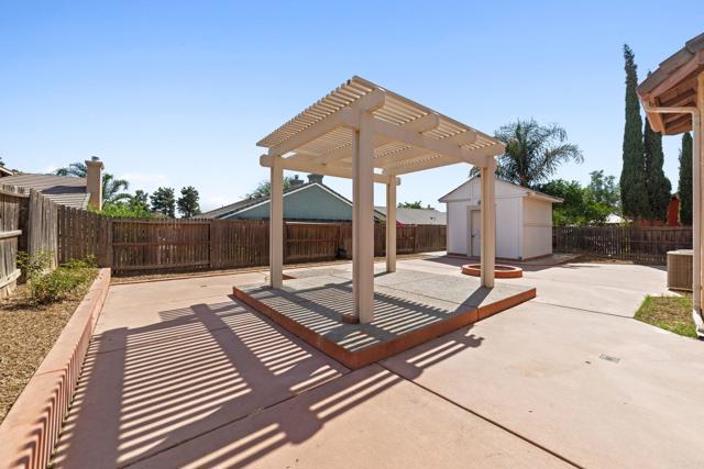 1115 Brown Bear Trail, Beaumont CA: https://media.crmls.org/mediaz/ea0eb612-e94a-4b85-b2b1-ab4d8032da21.jpg