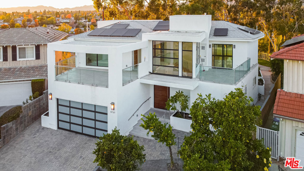 9737 Frankirst Avenue, Northridge, CA 91343