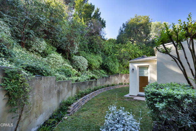 Detail Gallery Image 43 of 44 For 980 Ellington Ln, Pasadena,  CA 91105 - 4 Beds | 4 Baths