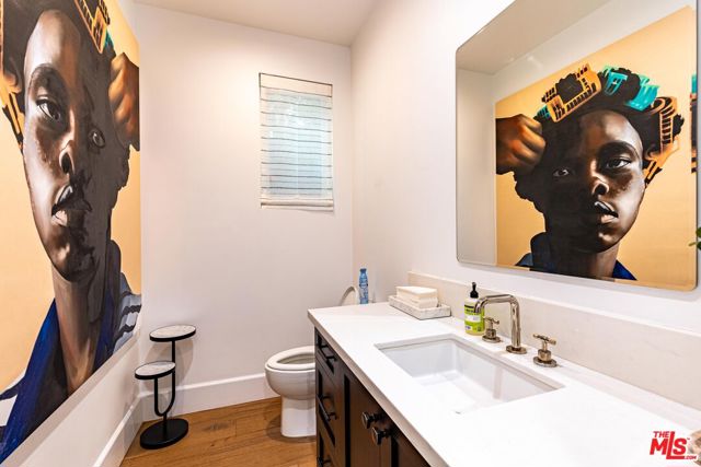 5162 Otis Avenue, Tarzana CA: https://media.crmls.org/mediaz/ea0f6200-7cd7-4f2c-a5e4-6befdde0bd5d.jpg