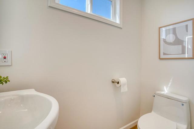 3601 Figueroa Drive, San Leandro CA: https://media.crmls.org/mediaz/ea0f82e3-401a-45cb-897a-aa71230a5b3b.jpg