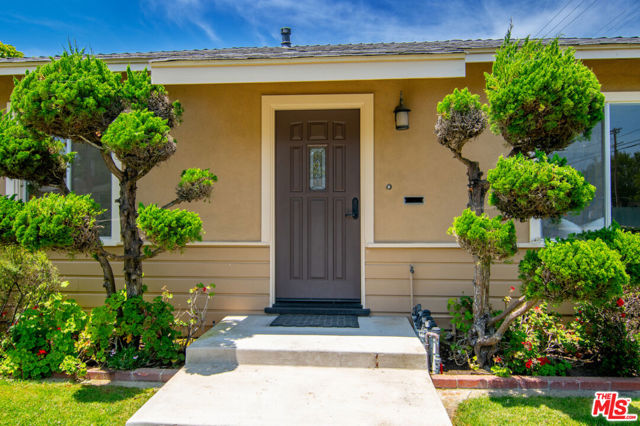 Image 2 for 7701 Anise Ave, Los Angeles, CA 90045
