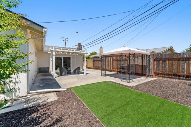 5806 Blossom Avenue, San Jose CA: https://media.crmls.org/mediaz/ea10ea7f-5c22-4619-b976-1911c9c833d0.jpg