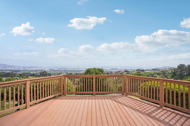 360 Vallejo Drive, Millbrae CA: https://media.crmls.org/mediaz/ea11aced-3a45-4271-b4aa-32304a88e956.jpg