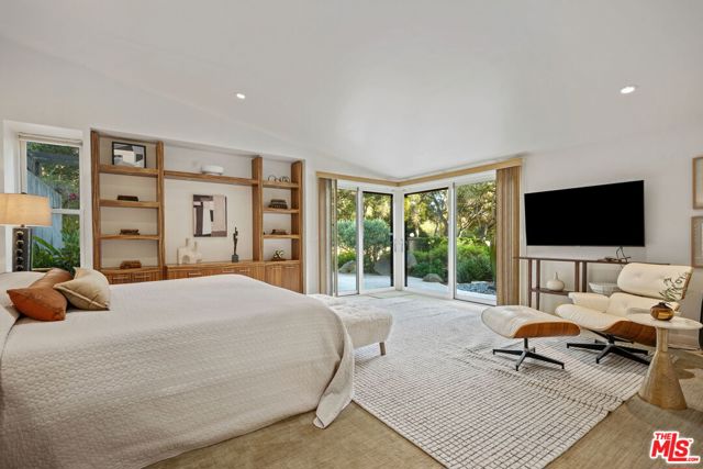 2934 Torito Road, Santa Barbara CA: https://media.crmls.org/mediaz/ea11c8a4-22bc-4542-a5d6-a463dd1dc332.jpg