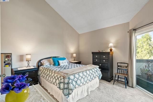 Image 8 of 16 For 25930 Kay Ave  301