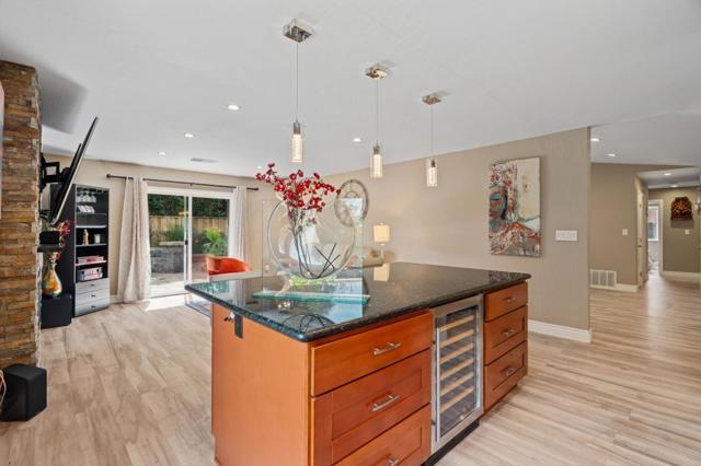 51 Saint Ramon Court, Danville CA: https://media.crmls.org/mediaz/ea126426-5c59-4a6c-b08e-84b9c829c315.jpg