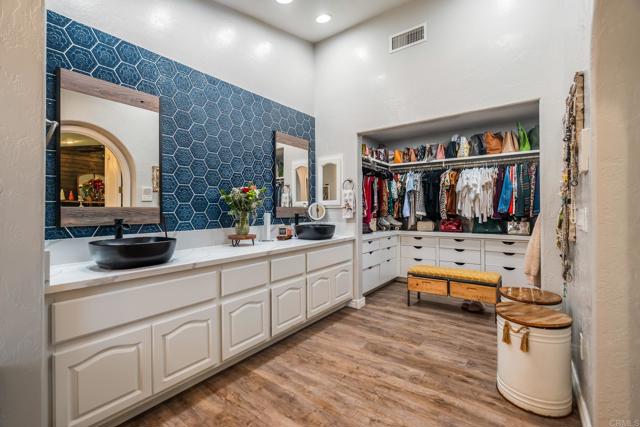 Image 20 of 69 For 2672 Big Wagon Road