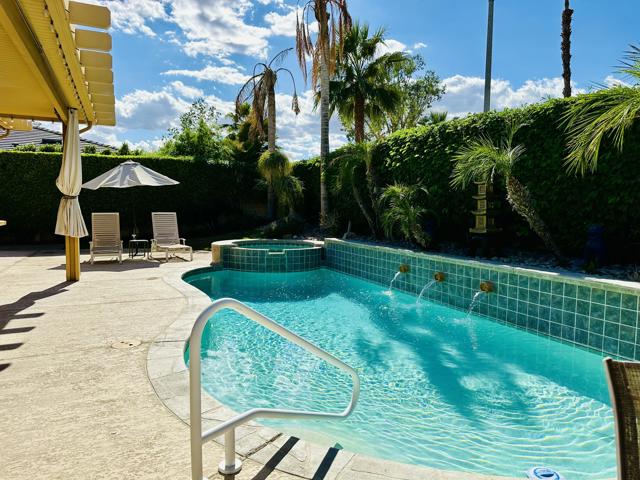 Image 17 of 39 For 44127 Yucca Drive