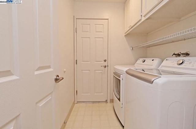 1492 Windsor Way, Livermore CA: https://media.crmls.org/mediaz/ea14b58d-fb2c-4884-92b8-3a6815785753.jpg