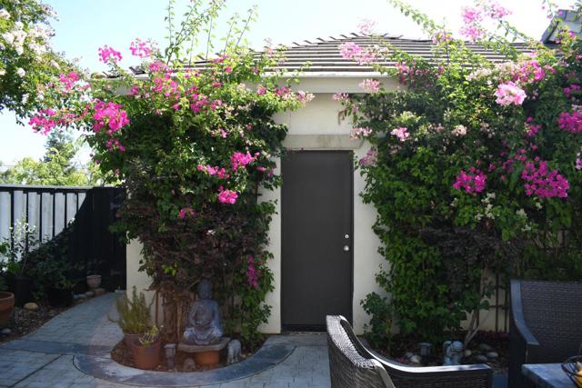 19051 Chicory Lane, Morgan Hill CA: https://media.crmls.org/mediaz/ea160b1d-49b1-4a8f-82ba-0915346616e9.jpg