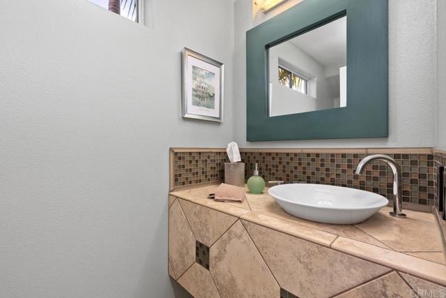 Detail Gallery Image 23 of 74 For 4170 Andros Way, Oceanside,  CA 92056 - 3 Beds | 3/1 Baths