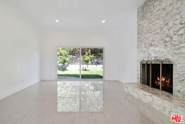 Drew Fenton | 18073 Sandy Cape Drive Pacific Palisades CA | MLS: 7432418