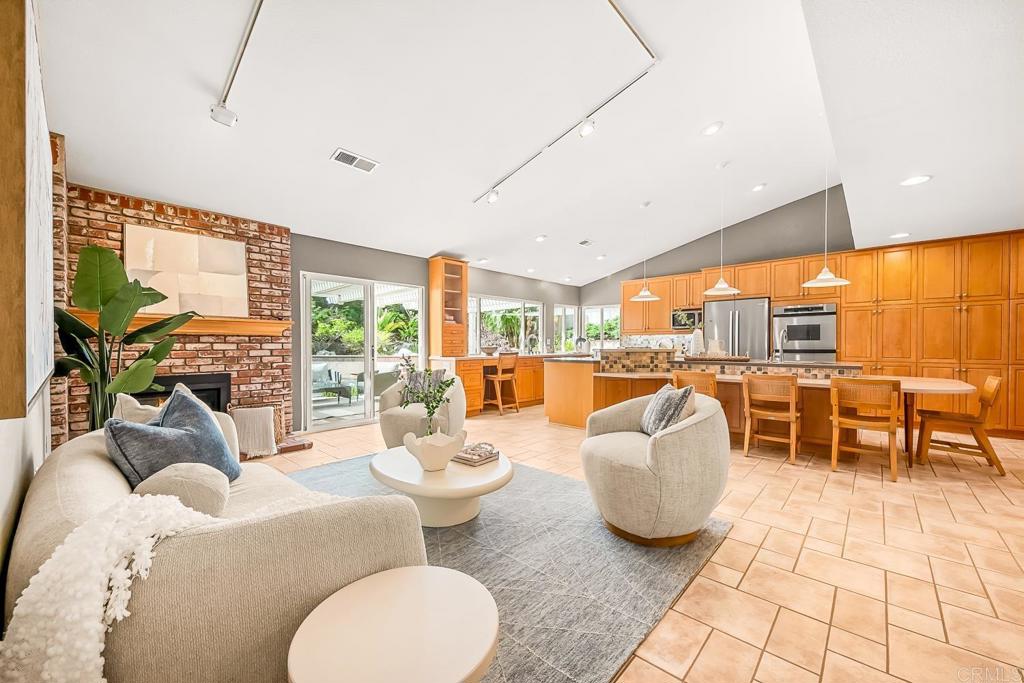 2849 Cacatua St - photo 8