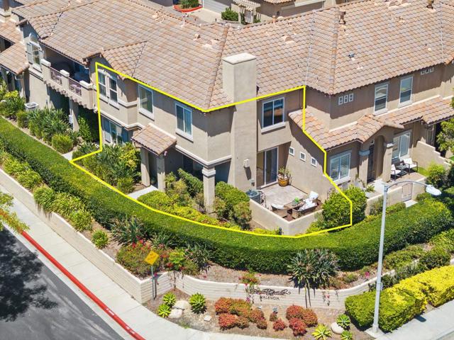 Detail Gallery Image 26 of 38 For 6084 Citracado Cir, Carlsbad,  CA 92009 - 3 Beds | 2/1 Baths