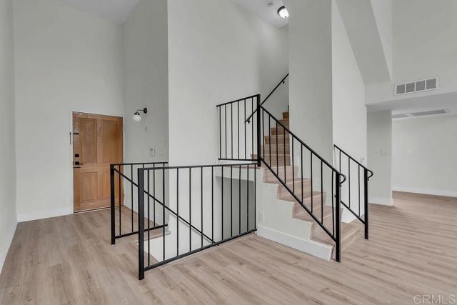 Detail Gallery Image 9 of 23 For 12130 Ohio Ave #302,  Los Angeles,  CA 90025 - 3 Beds | 3/1 Baths