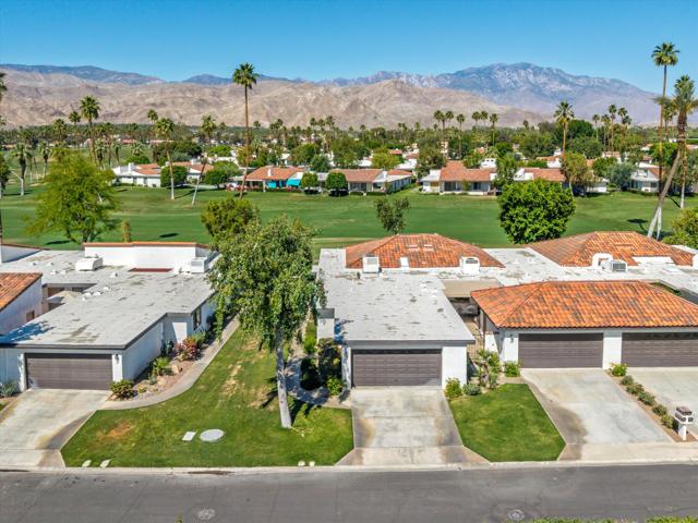 25 Juan Carlos Drive, Rancho Mirage CA: https://media.crmls.org/mediaz/ea185001-b378-4cf4-8694-82bdf4b19bcb.jpg