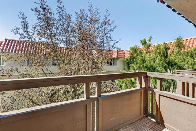 35 28th Avenue, San Mateo CA: https://media.crmls.org/mediaz/ea18c7bd-26e1-49f2-baa1-7b533852d82e.jpg