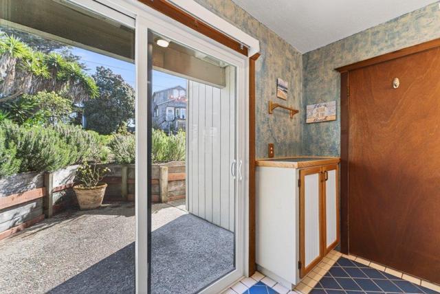 1 Gray Way, Watsonville CA: https://media.crmls.org/mediaz/ea18e595-0f3d-4396-80c6-9b6f32c04adc.jpg