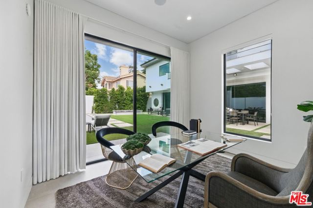 14812 Morrison Street, Sherman Oaks CA: https://media.crmls.org/mediaz/ea1935f2-feea-4196-9c4c-ccfcc25a35df.jpg