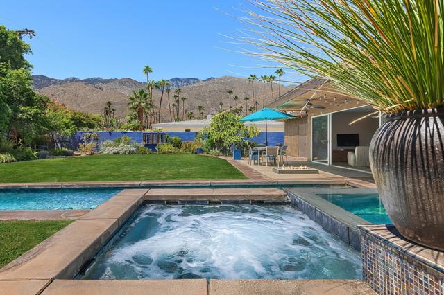 1175 E Cactus Road, Palm Springs CA: https://media.crmls.org/mediaz/ea1b04fe-1ea5-46a6-9b72-cd7e4a13993d.jpg