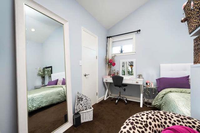 2044 Fairmont Drive, San Mateo CA: https://media.crmls.org/mediaz/ea1bd7b0-a453-4d5e-8a11-7c79200ef9ac.jpg