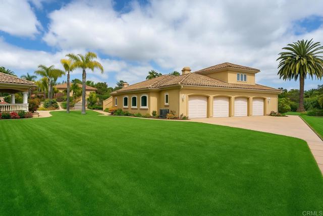 13645 Paseo De La Huerta, Poway CA: https://media.crmls.org/mediaz/ea1c7221-0c8d-477f-8a1a-4808de7d123e.jpg