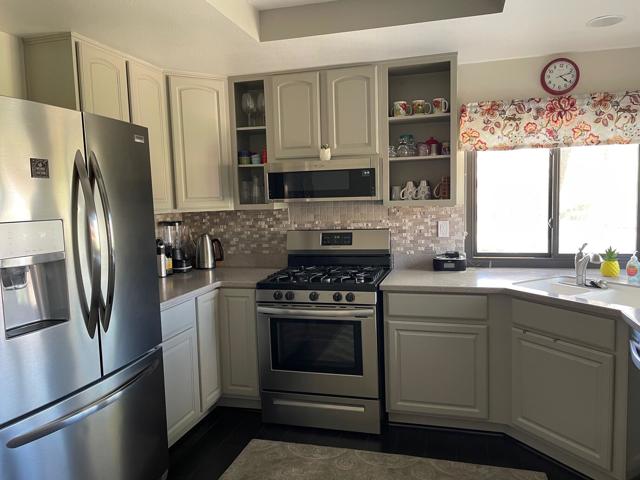 44459 Baden Court, Palm Desert, CA 92260