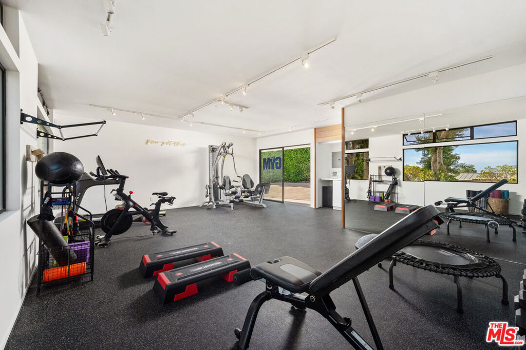 MLS #25617601 image #48