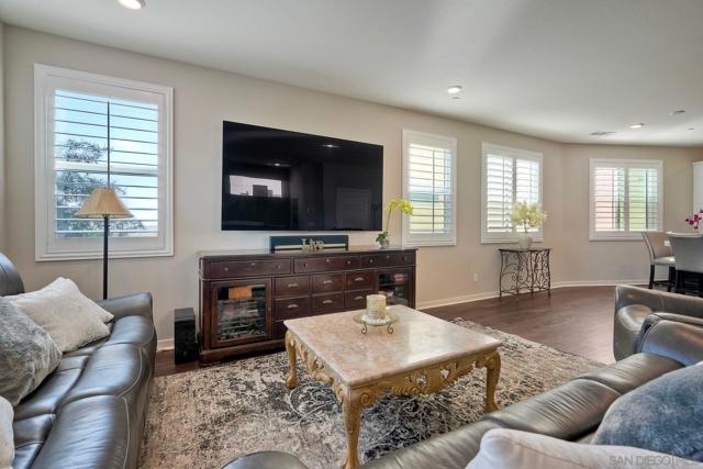 2056 Callisto Terrace, Chula Vista CA: https://media.crmls.org/mediaz/ea1e8b8e-5605-424e-b906-09857db48bed.jpg