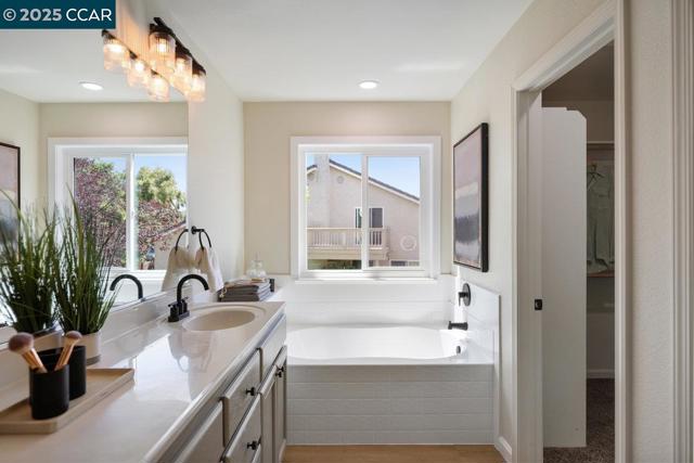 4107 Wheat Ct, Tracy CA: https://media.crmls.org/mediaz/ea1f436e-e4a8-4065-a374-828440db3b3a.jpg