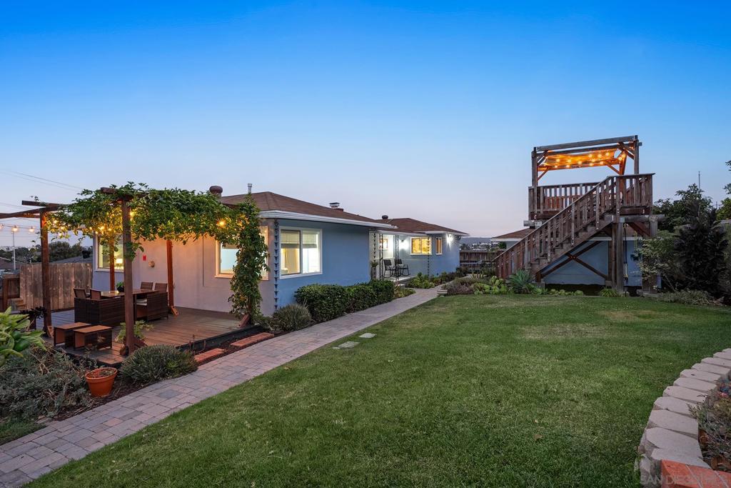 3115 Russell - photo 8