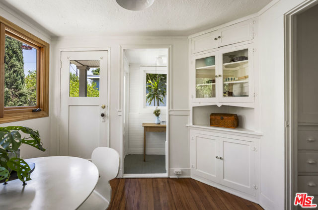 3865 Brunswick Avenue, Los Angeles CA: https://media.crmls.org/mediaz/ea21ff97-196d-4c9b-a398-7f6f488b3a76.jpg