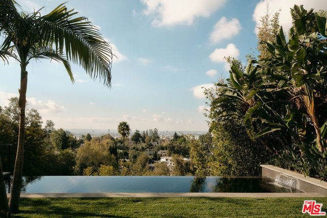 2250 El Contento Drive, Los Angeles CA: https://media.crmls.org/mediaz/ea222d6a-03b7-458c-ac81-d23e43164cc3.jpg