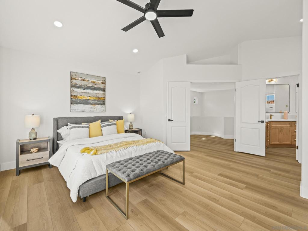 MLS #250043606SD image #37