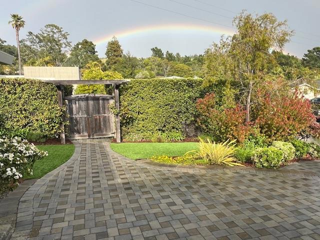 940 Pinehurst Drive, Aptos CA: https://media.crmls.org/mediaz/ea23a75a-1915-411d-9963-39c280db0a2f.jpg