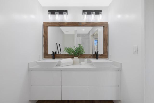 8202 Honeybee Court, Gilroy CA: https://media.crmls.org/mediaz/ea26a54f-beb4-4528-80e4-889246636dc8.jpg