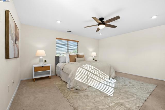 6176 Thomas Ave, Newark CA: https://media.crmls.org/mediaz/ea2754f6-ebf1-4ae5-9417-2472faae3511.jpg