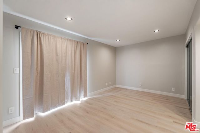 10650 Putney Road, Los Angeles CA: https://media.crmls.org/mediaz/ea2b0579-c3ab-443e-9c4c-dce3fea54f10.jpg