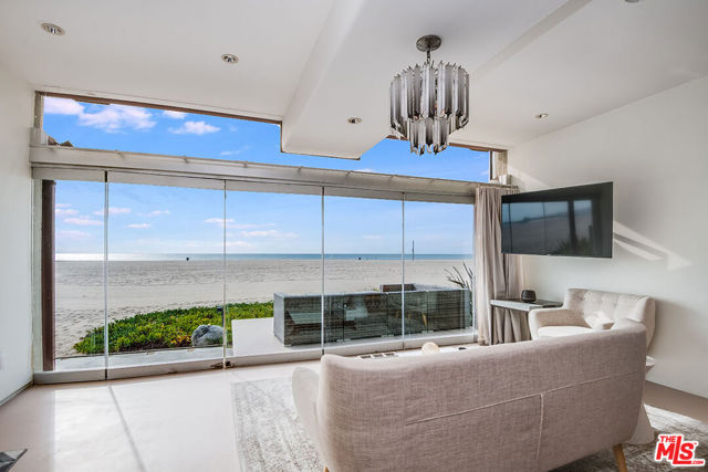 3817 OCEAN FRONT Walk photo 8