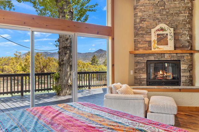 36958 Goldshot Creek Road, Mountain Center CA: https://media.crmls.org/mediaz/ea2b201e-db1e-4d4f-aebe-589f740d226e.jpg