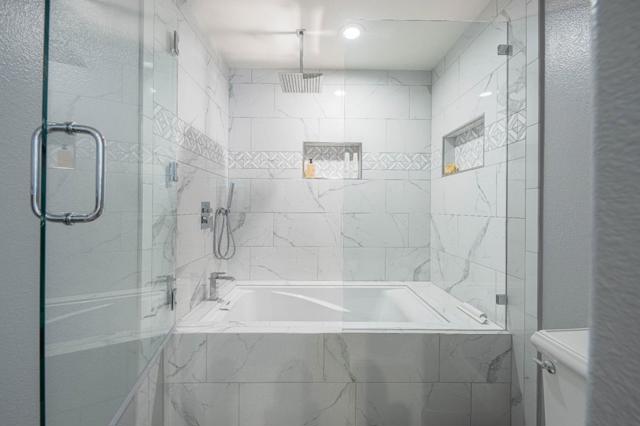 25552 Meadowview Circle, Salinas CA: https://media.crmls.org/mediaz/ea2c2e03-c4fc-4bdf-b74d-99fc11724b2c.jpg