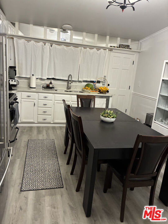 27501 Bernina Avenue, Canyon Country CA: https://media.crmls.org/mediaz/ea2c5547-5cd2-4bed-8a54-5885e24a156a.jpg